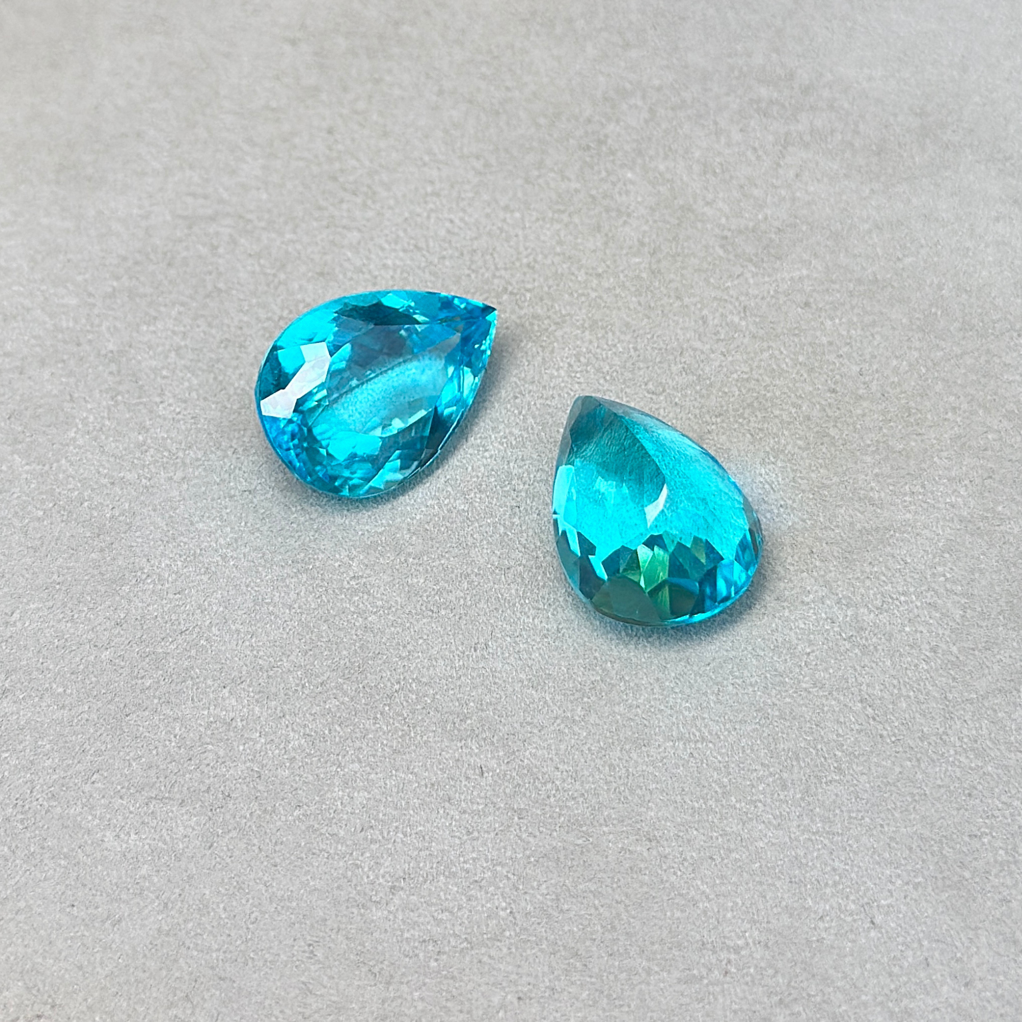 Pear Shape Lab-Grown Paraiba